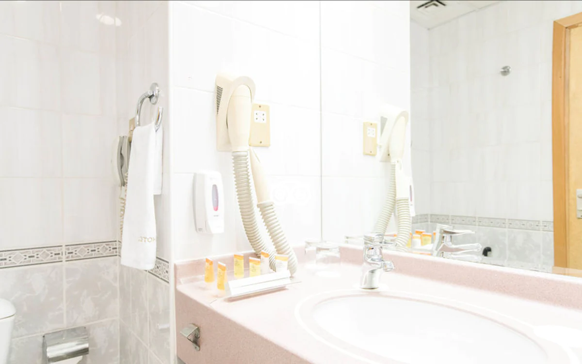 حمام و سرویس بهداشتی هتل سان اند سندز دبی